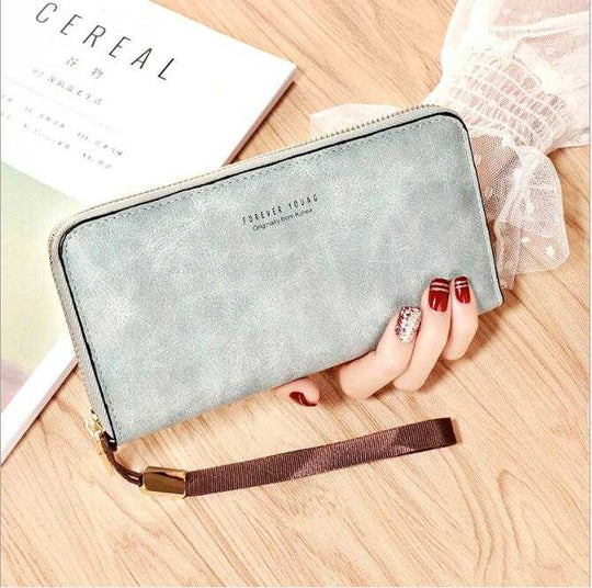 Maude - Vegan Clutch Leather