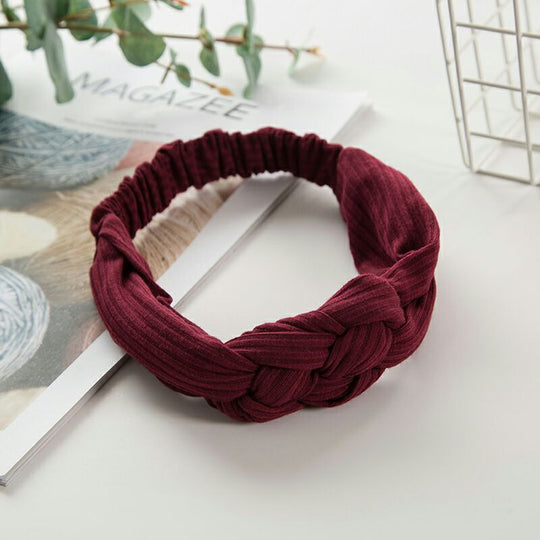 Knitted Chinese knot hair band